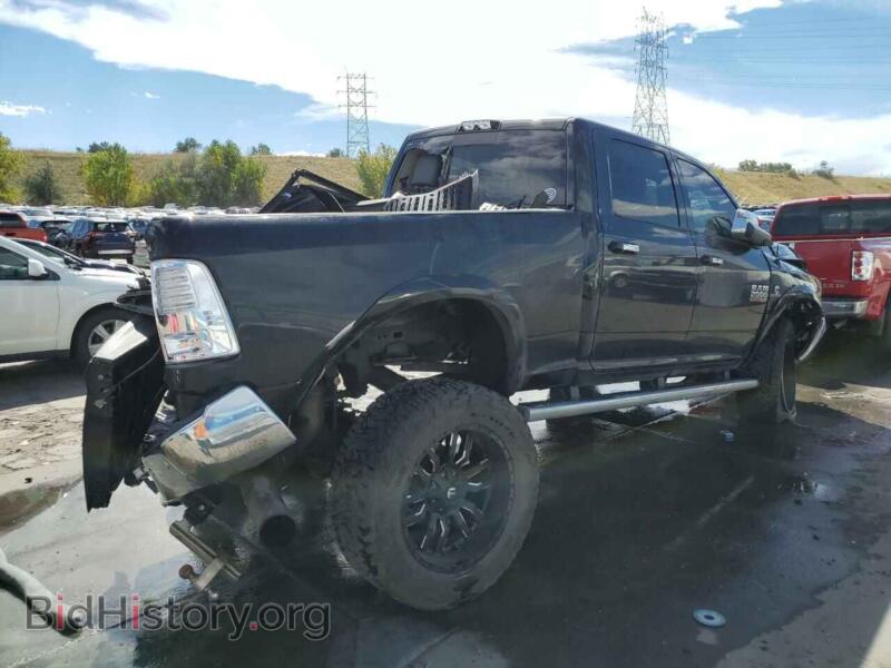 2018 RAM 2500 (VIN 3C6UR5FL7JG258025) — photo 3 of 12