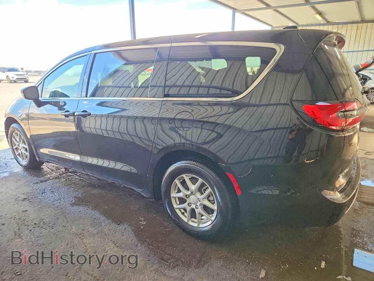 2027 CHRYSLER PACIFICA - VIN: 2C4RC1BG5VR567820 - Photo 2