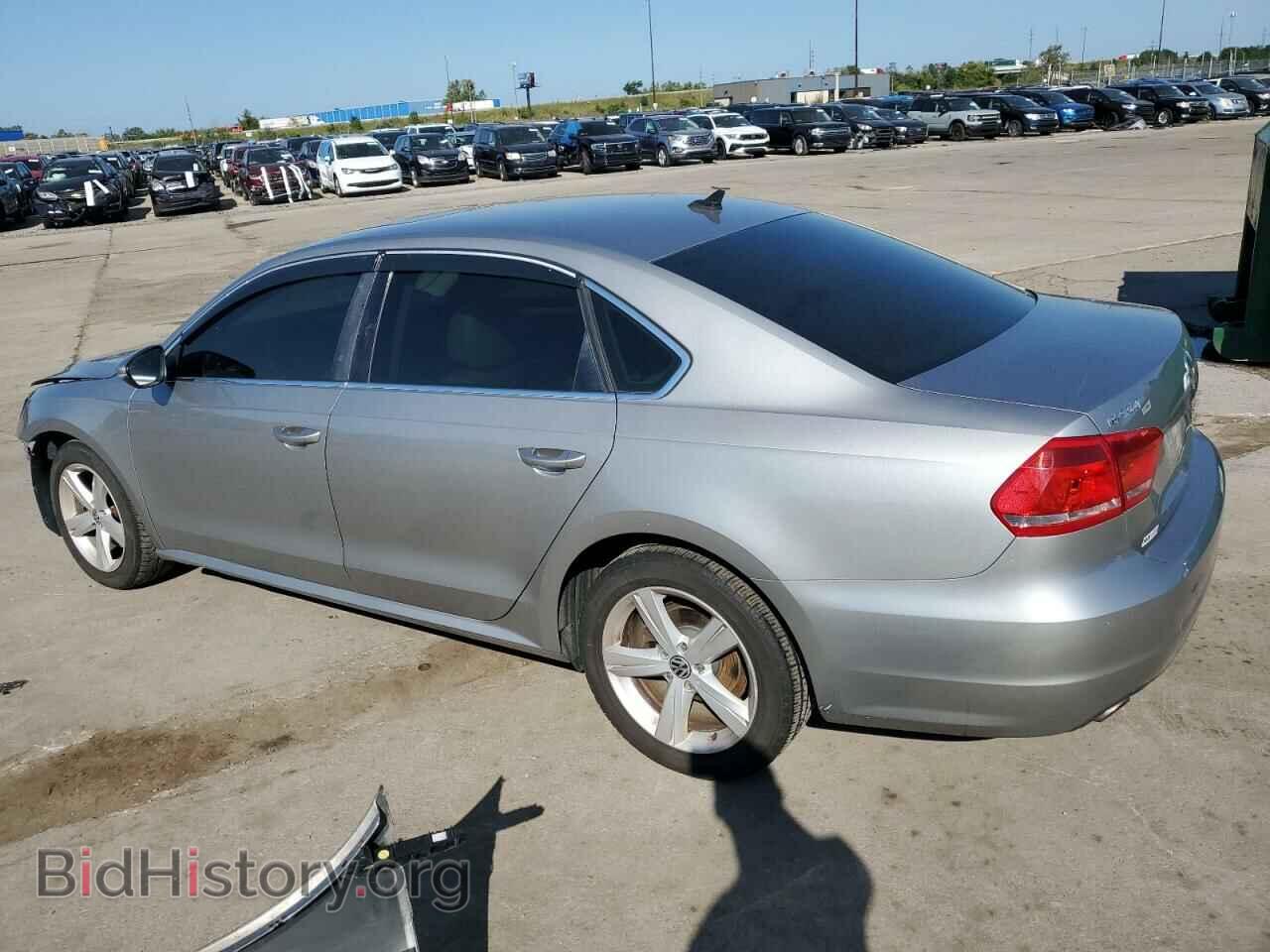 2012 VOLKSWAGEN PASSAT - VIN: 1VWBP7A38CC088902 - Фото 2