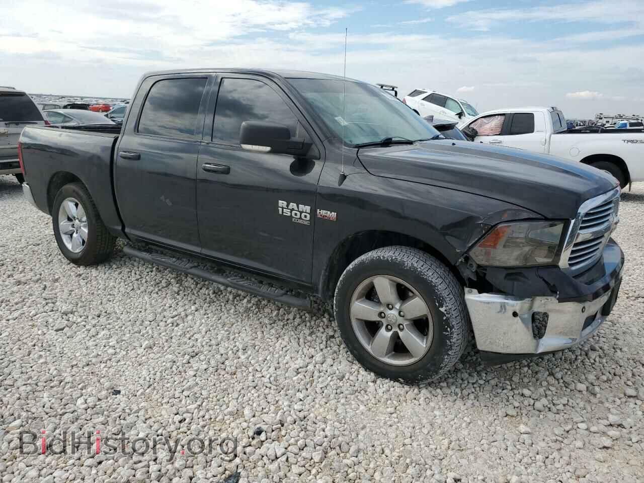 2019 RAM 1500 - VIN: 1C6RR6LT9KS529015 - Фото 4