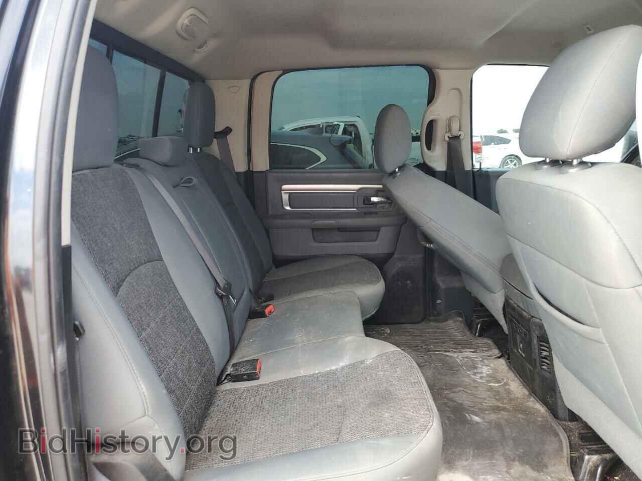 2019 RAM 1500 - VIN: 1C6RR6LT9KS529015 - Фото 10