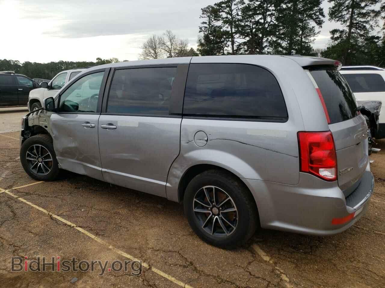2018 DODGE CARAVAN - VIN: 2C4RDGEG3JR140545 - Фото 2