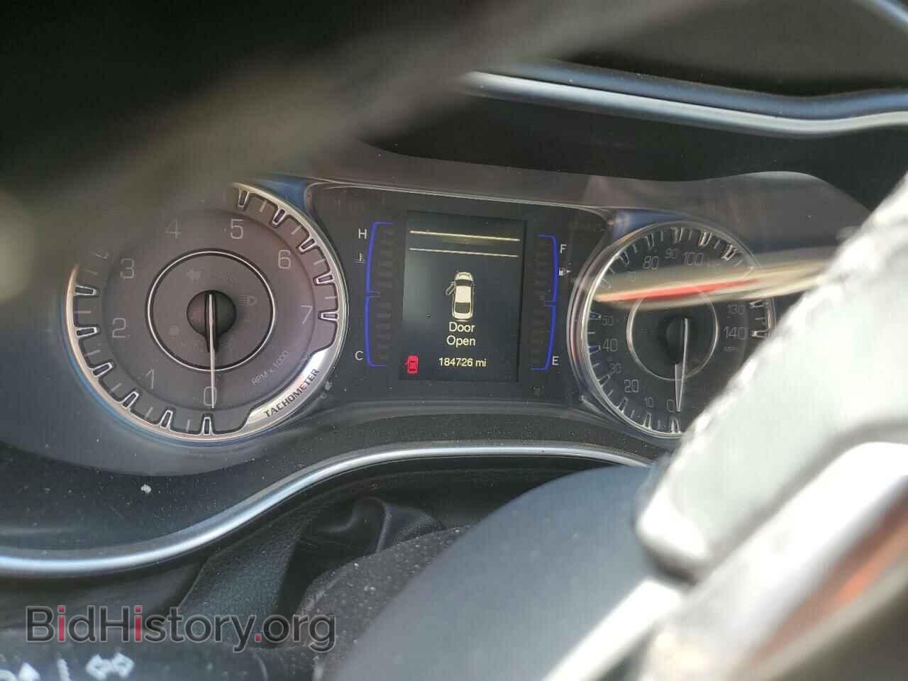 2016 CHRYSLER 200 - VIN: 1C3CCCAB9GN192266 - Фото 9