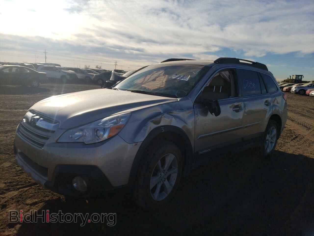 2014 SUBARU OUTBACK - VIN: 4S4BRBLC8E3325061 - Фото 2