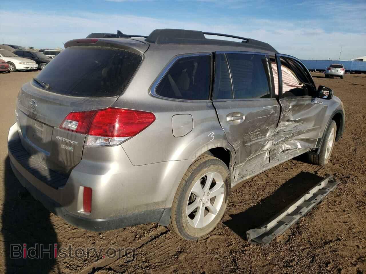 2014 SUBARU OUTBACK - VIN: 4S4BRBLC8E3325061 - Фото 4