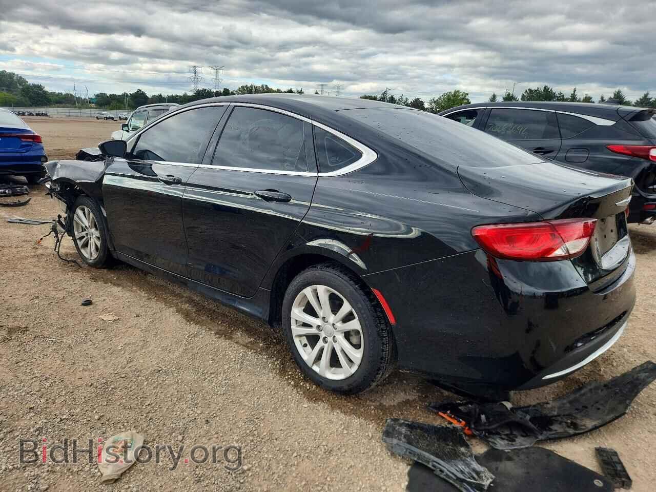 2015 CHRYSLER 200 - VIN: 1C3CCCAB2FN528421 - Photo 2