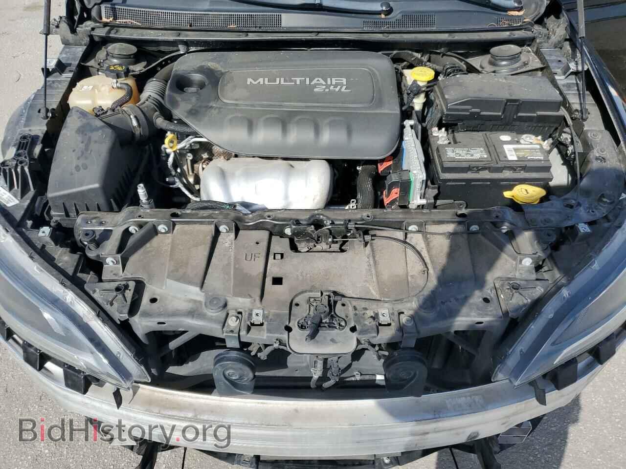 2017 CHRYSLER 200 - VIN: 1C3CCCAB1HN509782 - Фото 11