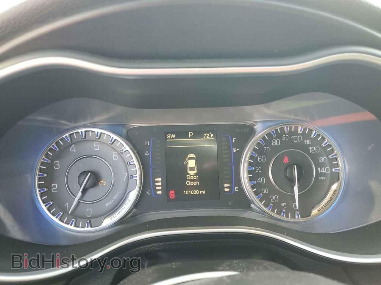 2017 CHRYSLER 200 - VIN: 1C3CCCAB1HN509782 - Фото 9