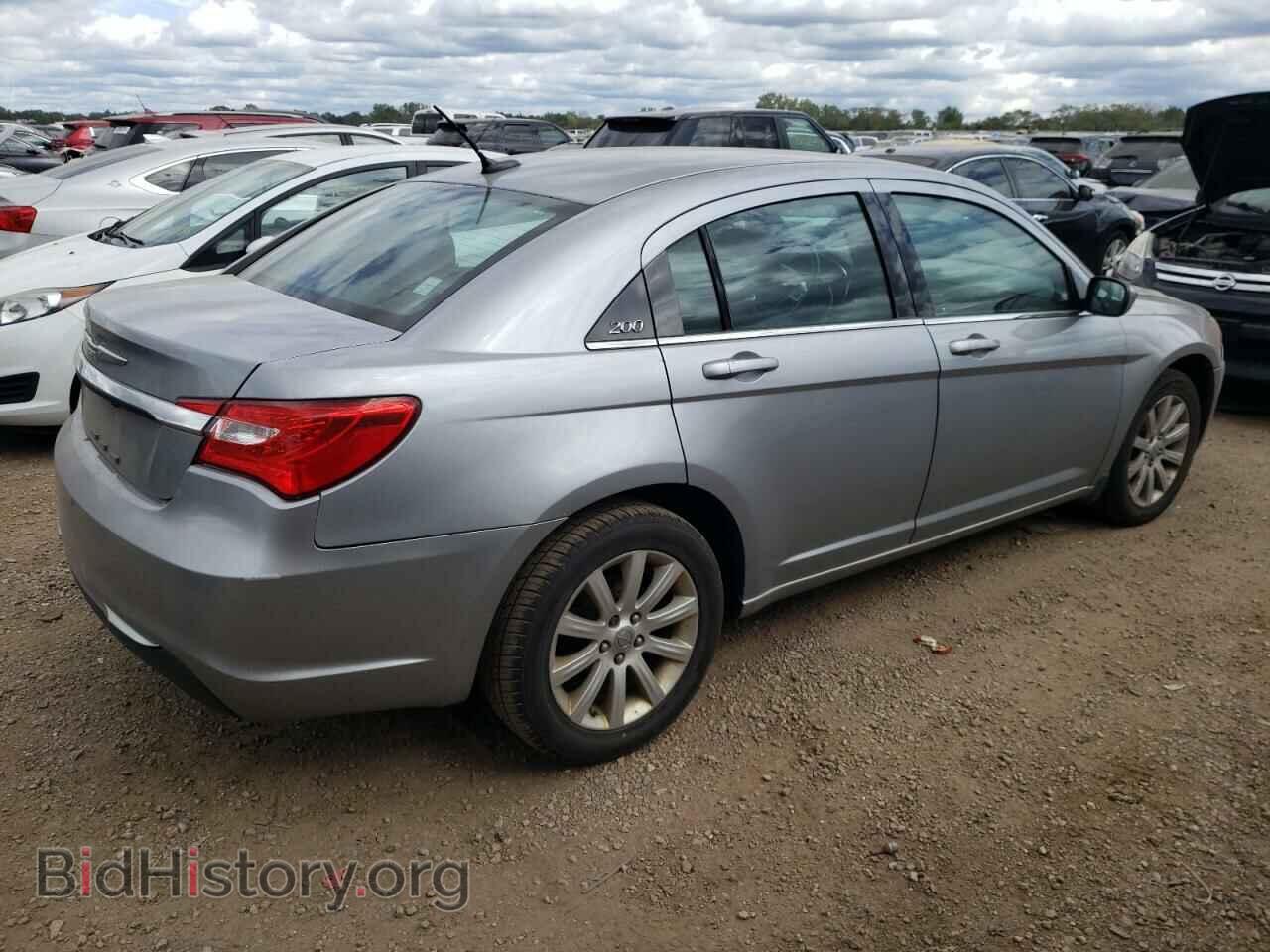 2013 CHRYSLER 200 - VIN: 1C3CCBBB1DN574022 - Фото 3