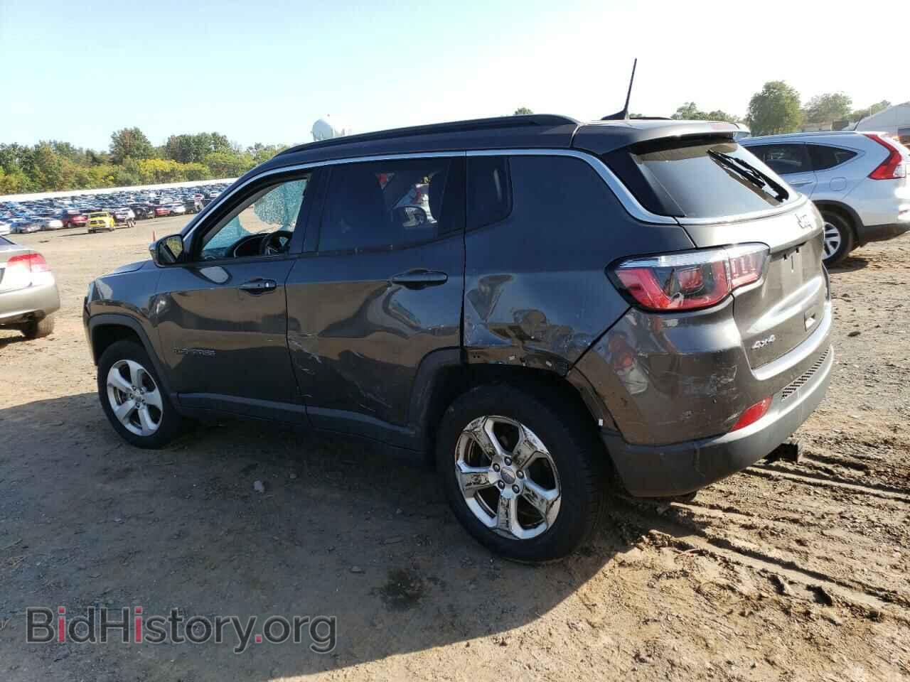2018 JEEP COMPASS - VIN: 3C4NJDBB0JT239920 - Фото 2
