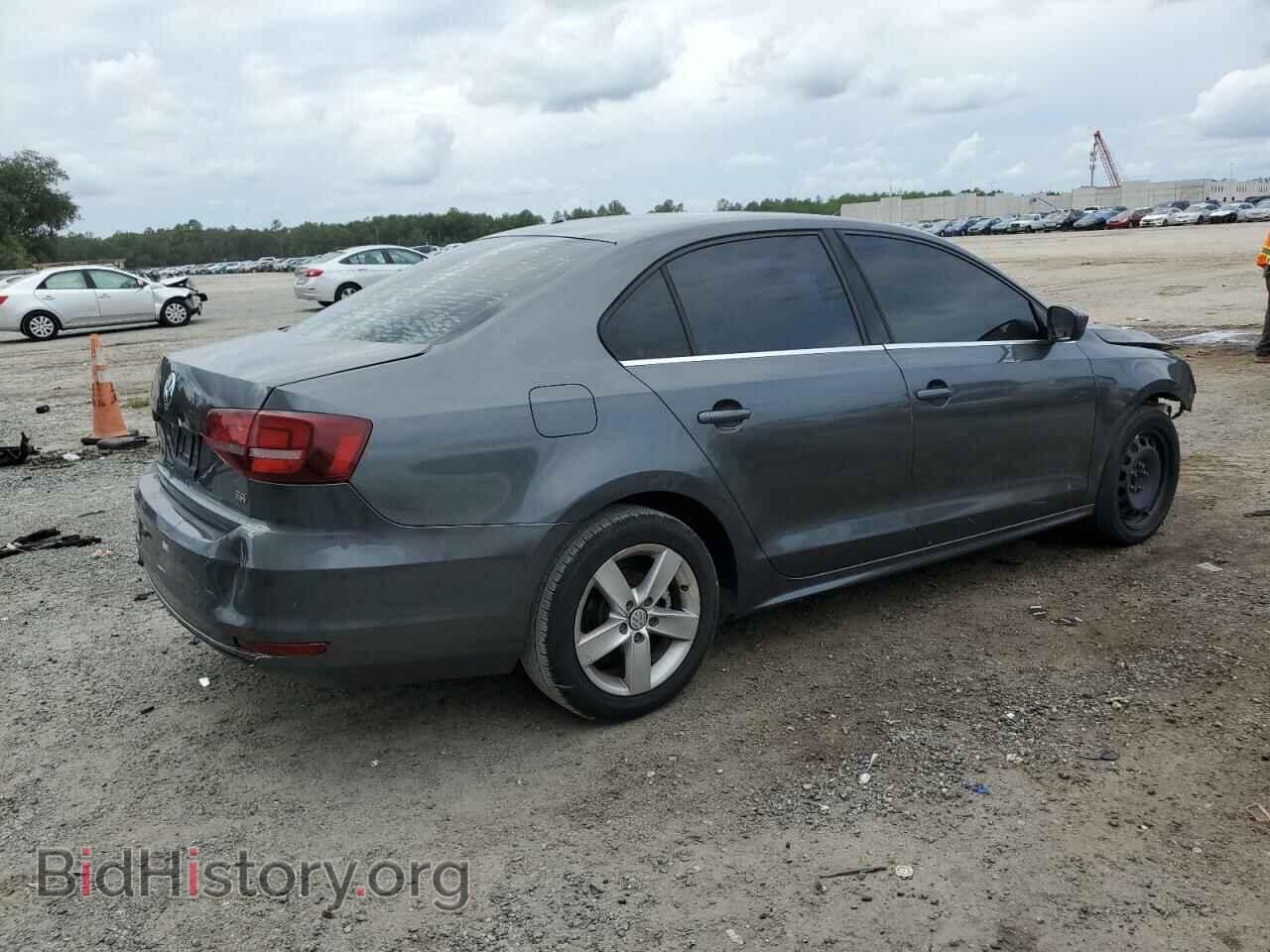 2017 VOLKSWAGEN JETTA - VIN: 3VW2B7AJ7HM348435 - Фото 3