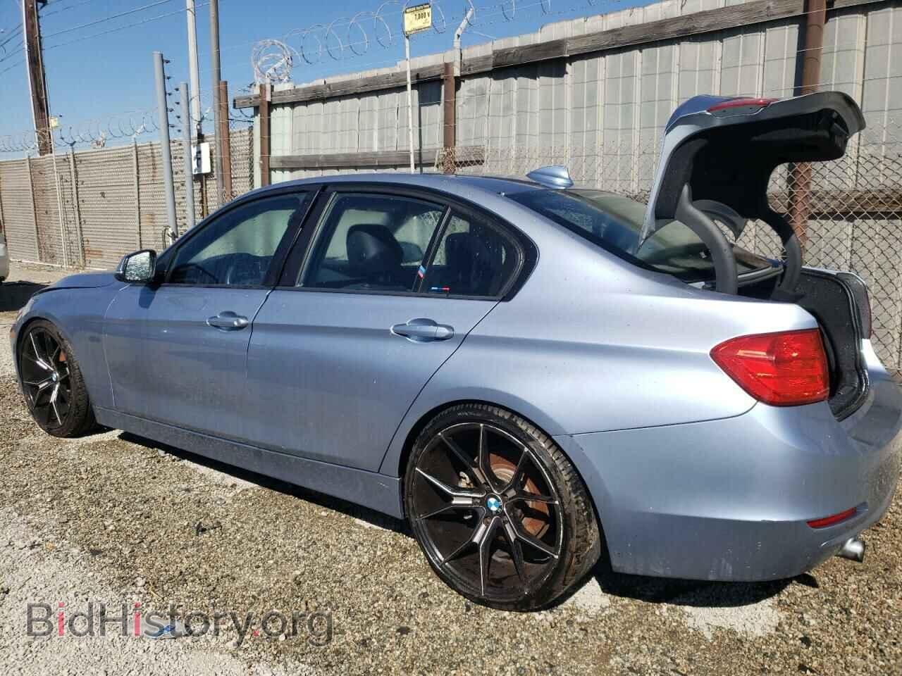 2012 BMW 3 SERIES - VIN: WBA3A5C5XCF346733 - Фото 2