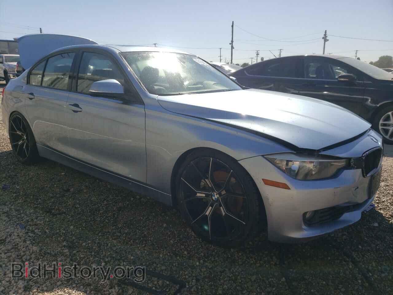 2012 BMW 3 SERIES - VIN: WBA3A5C5XCF346733 - Фото 4
