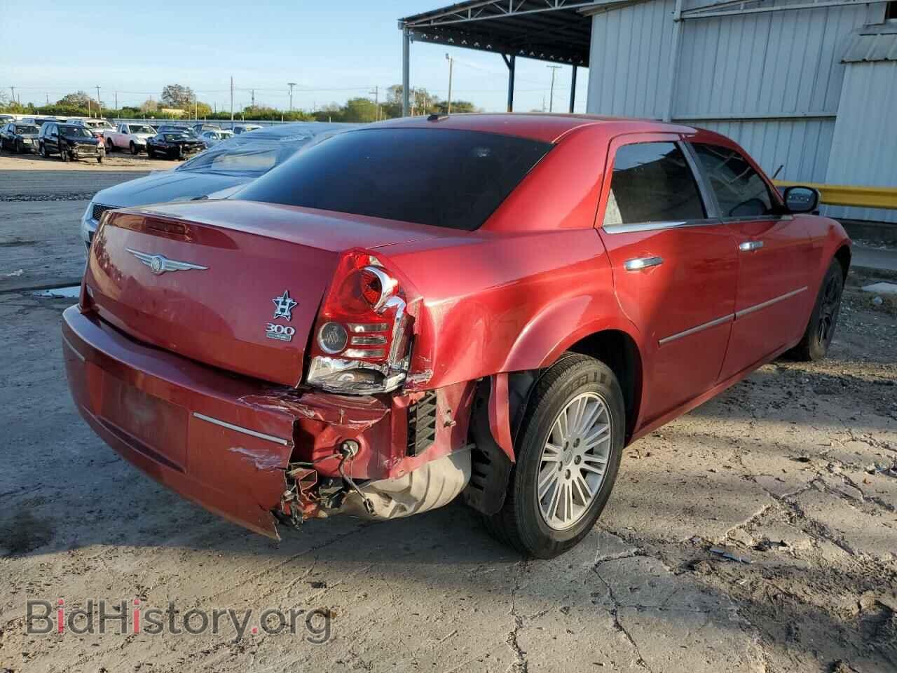 2010 CHRYSLER 300 - VIN: 2C3CA5CV0AH324792 - Фото 3