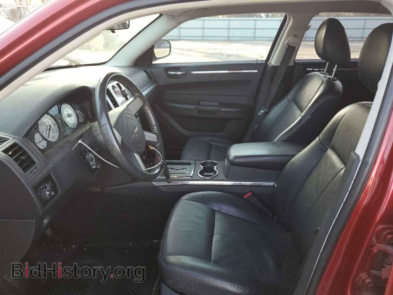 2010 CHRYSLER 300 - VIN: 2C3CA5CV0AH324792 - Фото 7