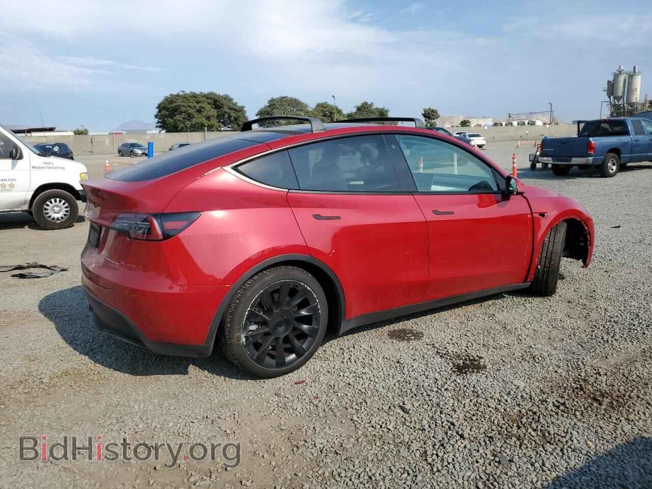 2022 TESLA MODEL Y - VIN: 7SAYGAEE2NF553401 - Photo 3