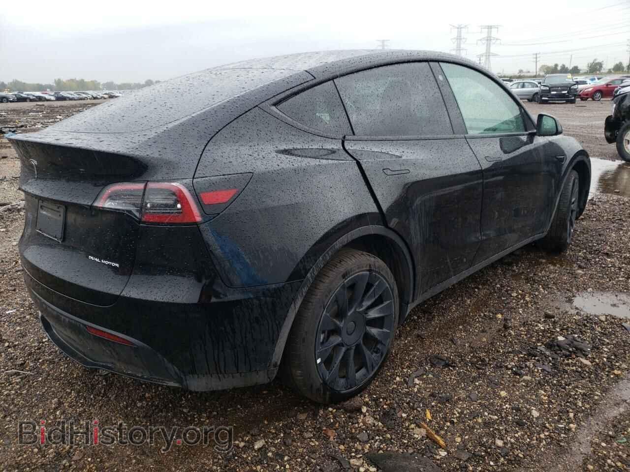 2023 TESLA MODEL Y - VIN: 7SAYGDEE0PF613437 - Фото 3