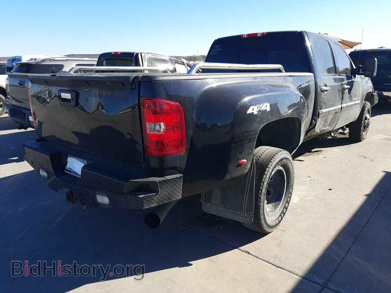 2013 GMC SIERRA - VIN: 1GT426C89DF125324 - Фото 4