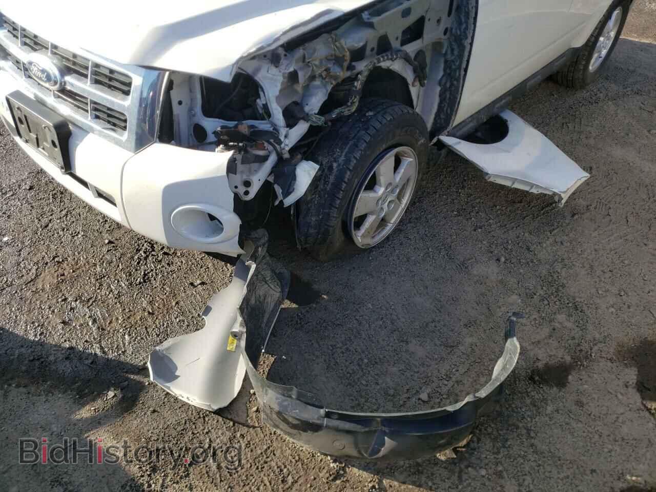 2011 FORD ESCAPE - VIN: 1FMCU0DG4BKA66613 - Фото 9