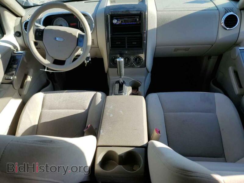 2007 Ford EXPLORER (VIN 1FMEU31K47UA12064) — photo 8 of 13