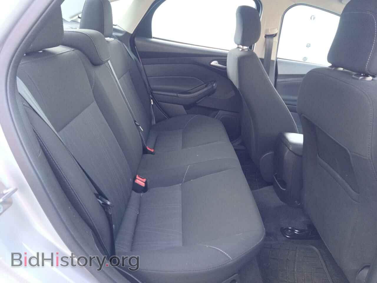 2018 FORD FOCUS - VIN: 1FADP3FE4JL268041 - Photo 6