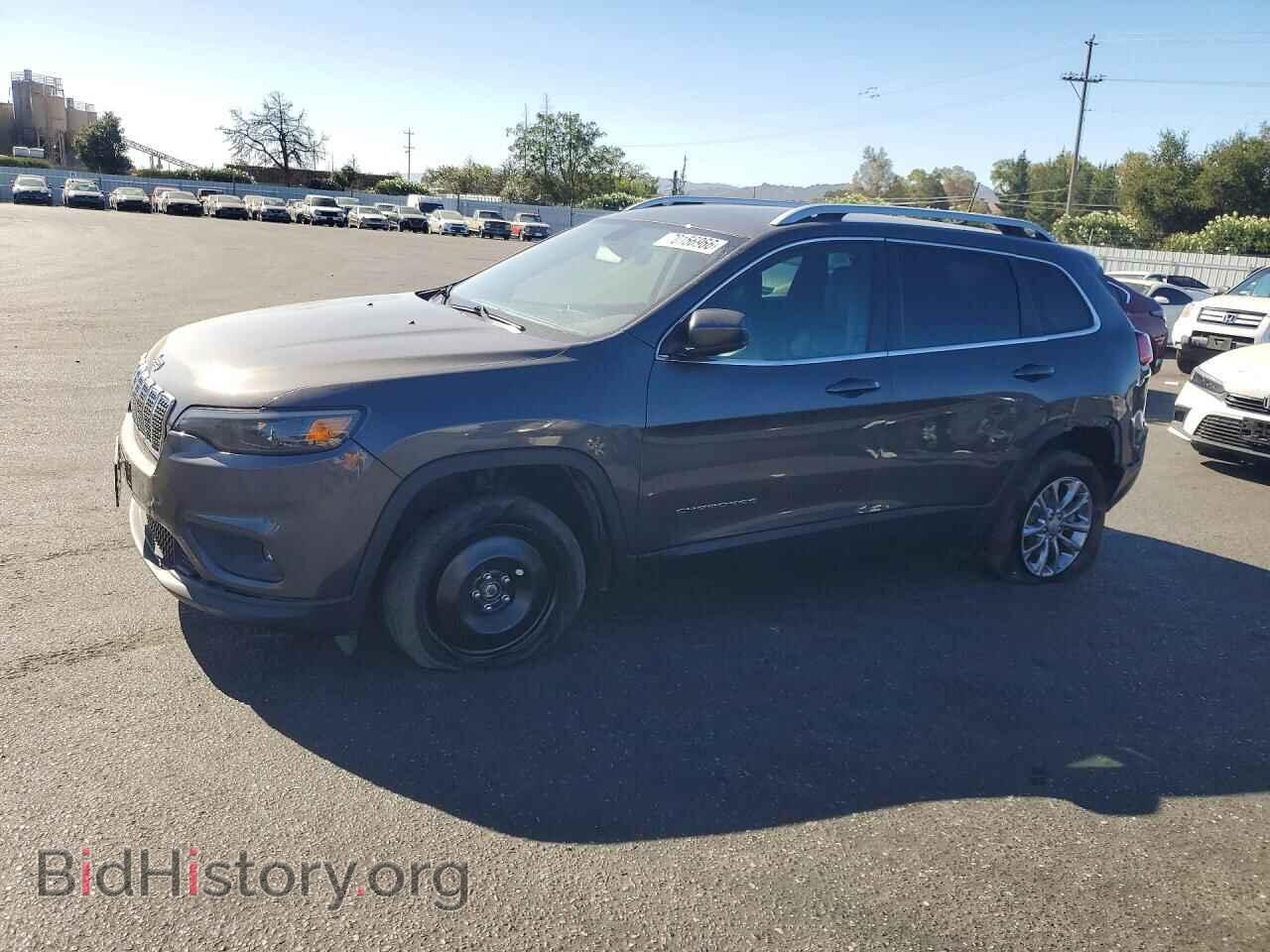2019 Jeep CHEROKEE Latitude Plus (VIN 1C4PJMLX6KD105715) — фото 1 из 13, Copart, повреждение: передняя часть