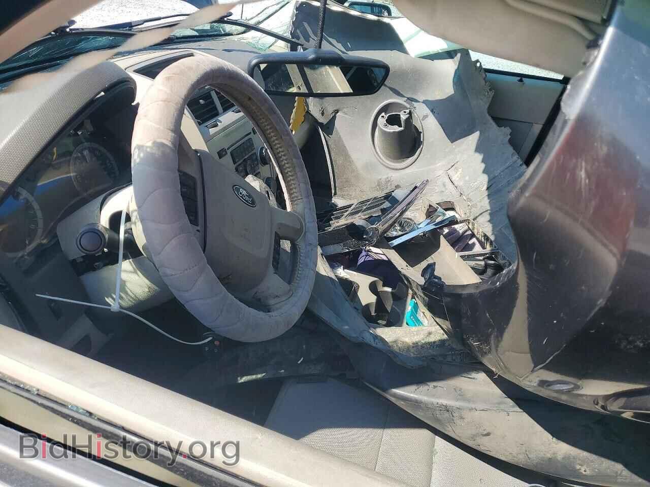 2012 FORD ESCAPE - VIN: 1FMCU0DG5CKA98844 - Photo 8
