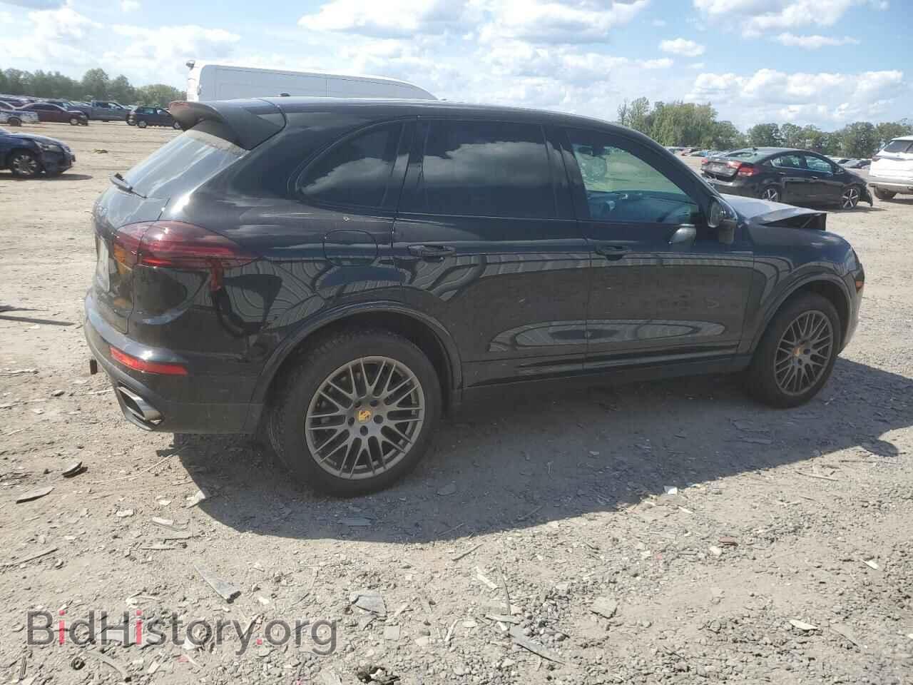 2017 PORSCHE CAYENNE - VIN: WP1AA2A23HKA87890 - Фото 3