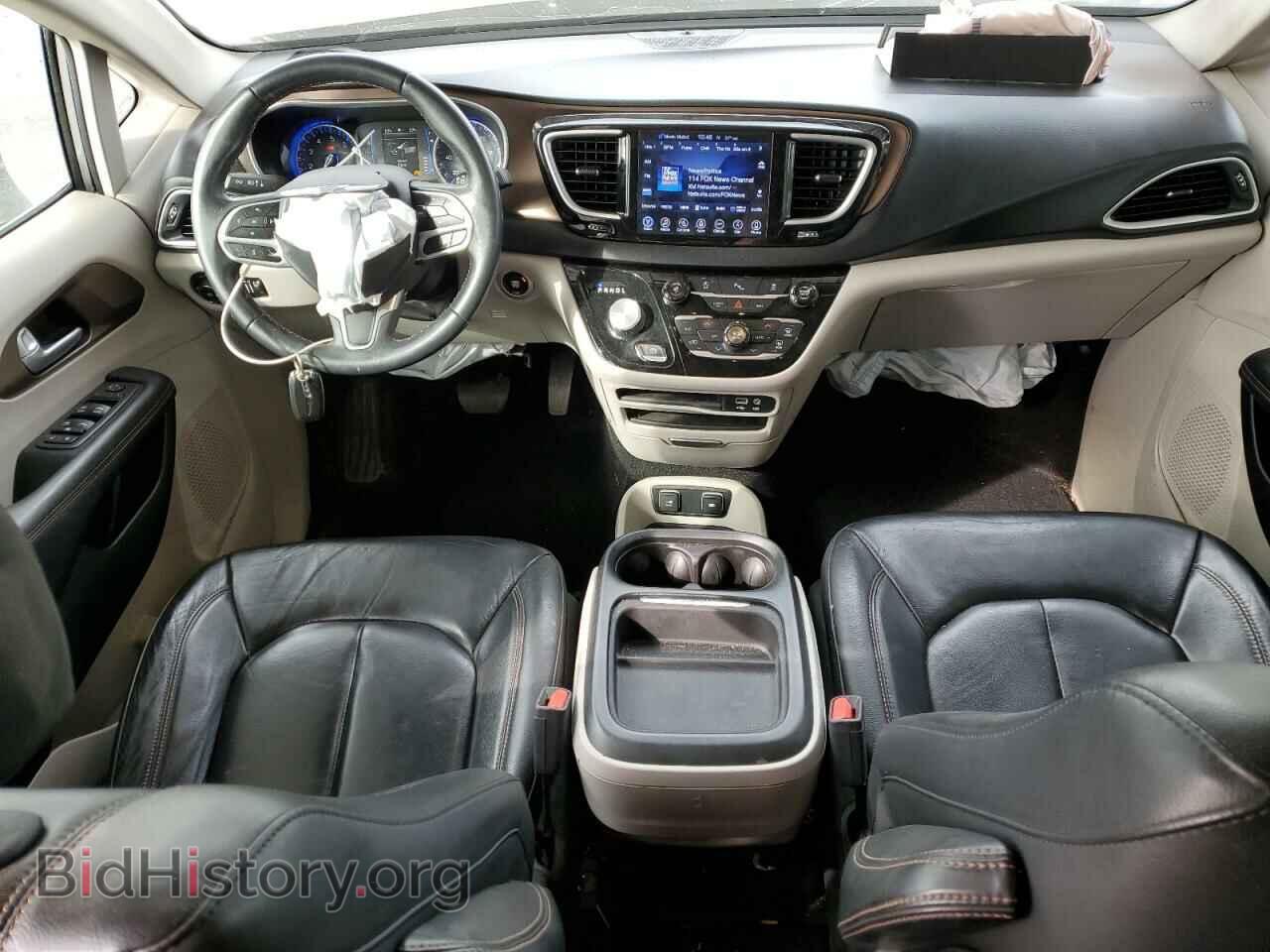 2017 CHRYSLER PACIFICA - VIN: 2C4RC1BG7HR820463 - Photo 8