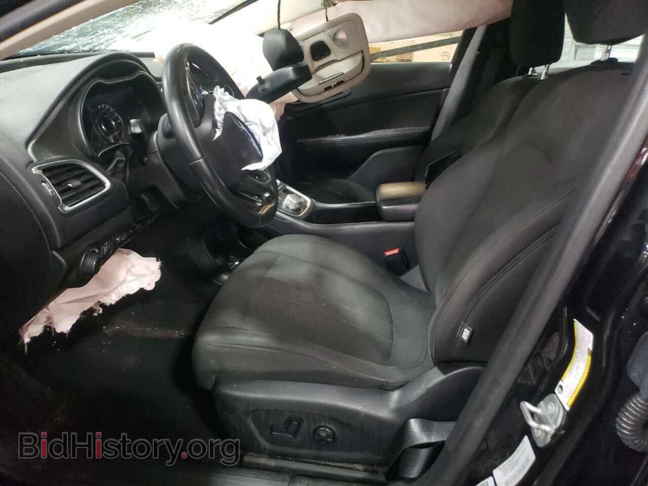 2016 CHRYSLER 200 - VIN: 1C3CCCAB4GN106491 - Photo 5