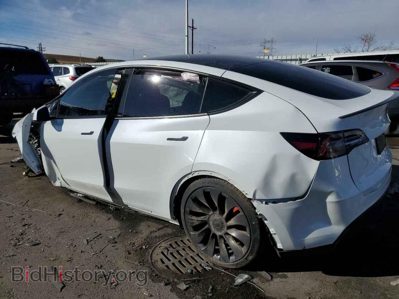 2021 TESLA MODEL Y - VIN: 5YJYGDEF7MF209729 - Фото 2