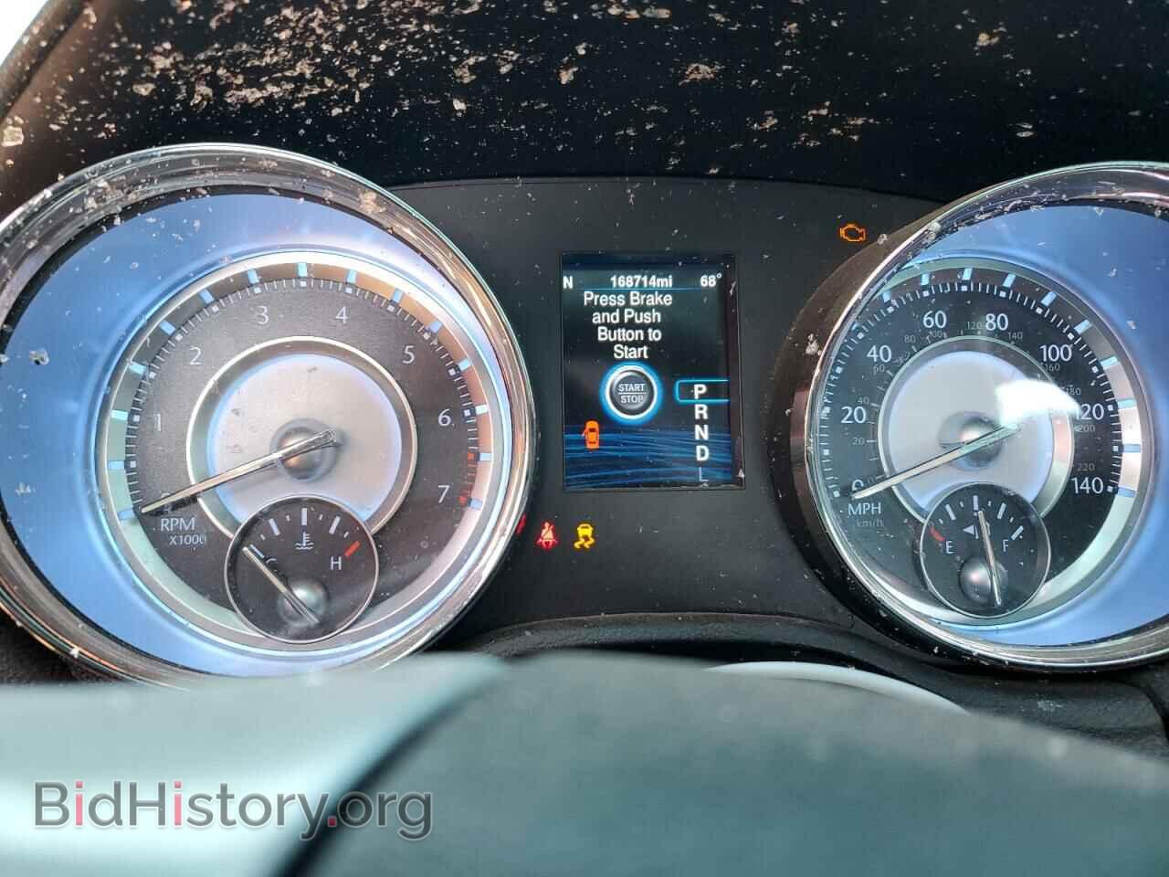 2014 CHRYSLER 300 - VIN: 2C3CCAAG1EH245645 - Фото 9