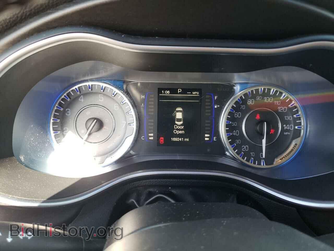 2016 CHRYSLER 200 - VIN: 1C3CCCAB7GN146208 - Фото 9