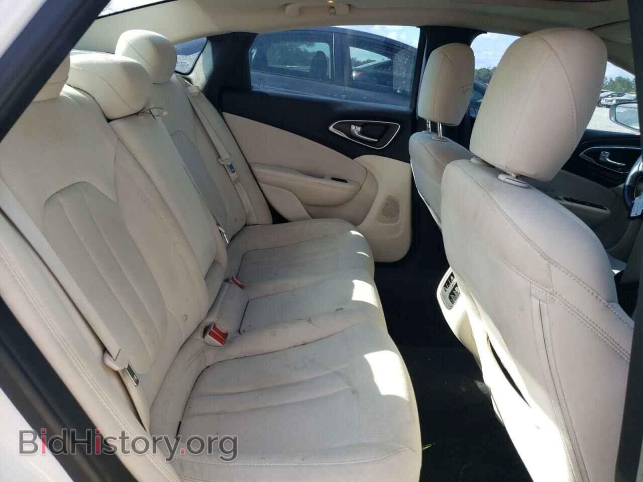 2016 CHRYSLER 200 - VIN: 1C3CCCAB7GN146208 - Фото 10