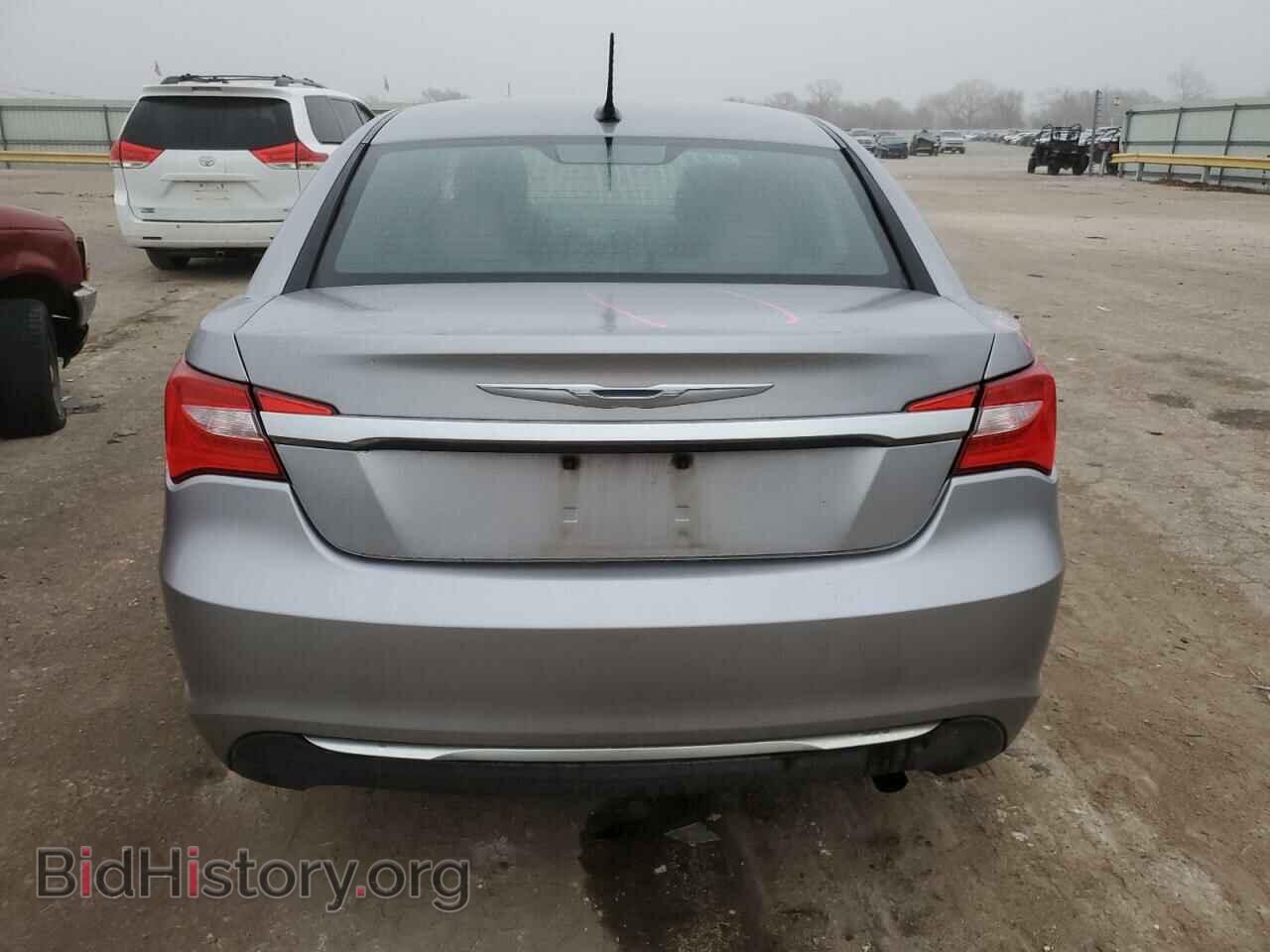 2014 CHRYSLER 200 - VIN: 1C3CCBAB4EN211765 - Фото 6