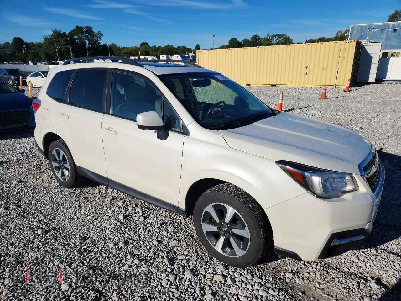 2017 SUBARU FORESTER - VIN: JF2SJAEC8HH552391 - Photo 4
