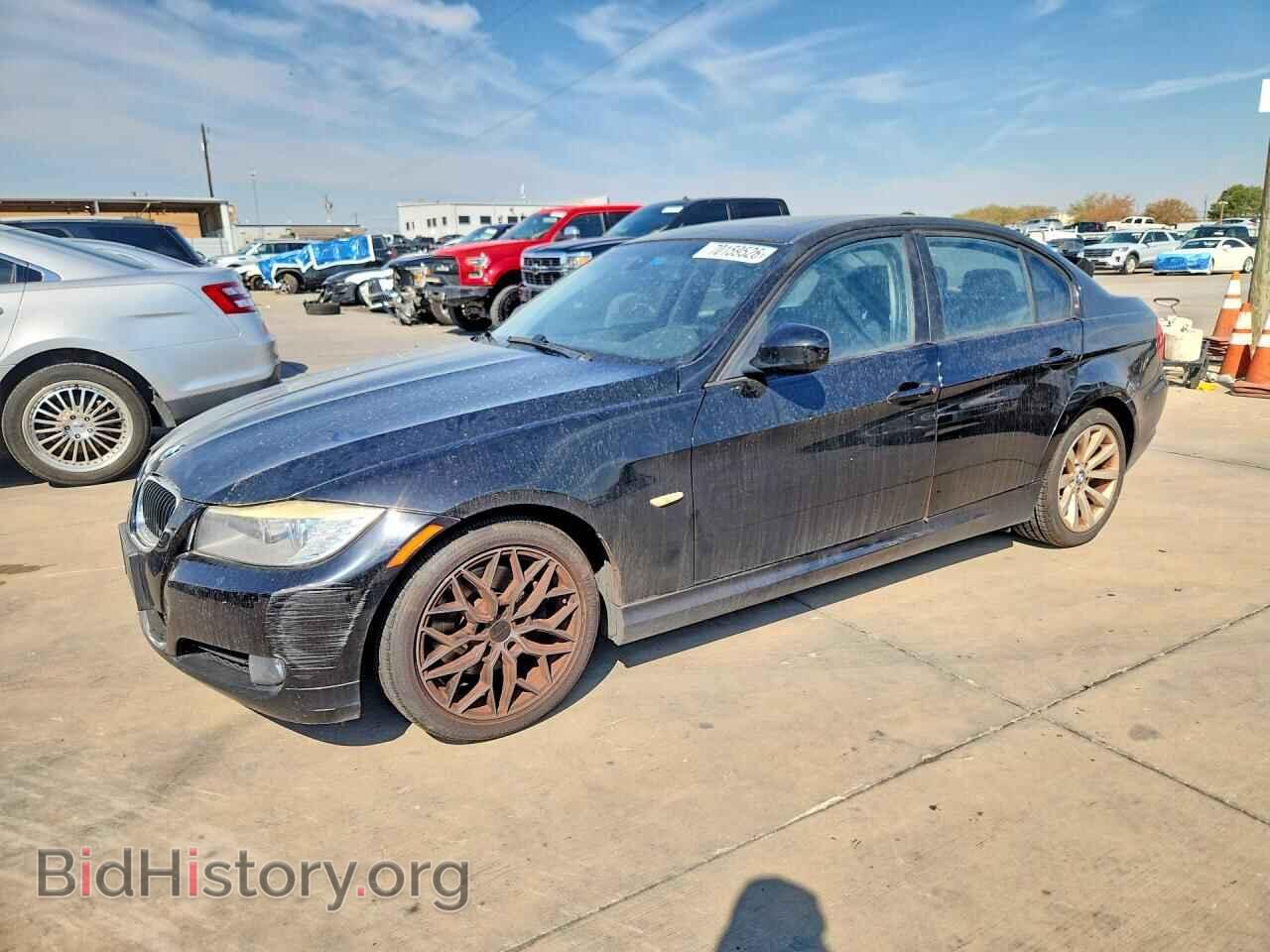 Фотография WBAPH73569E125539 - BMW 3 SERIES 2009