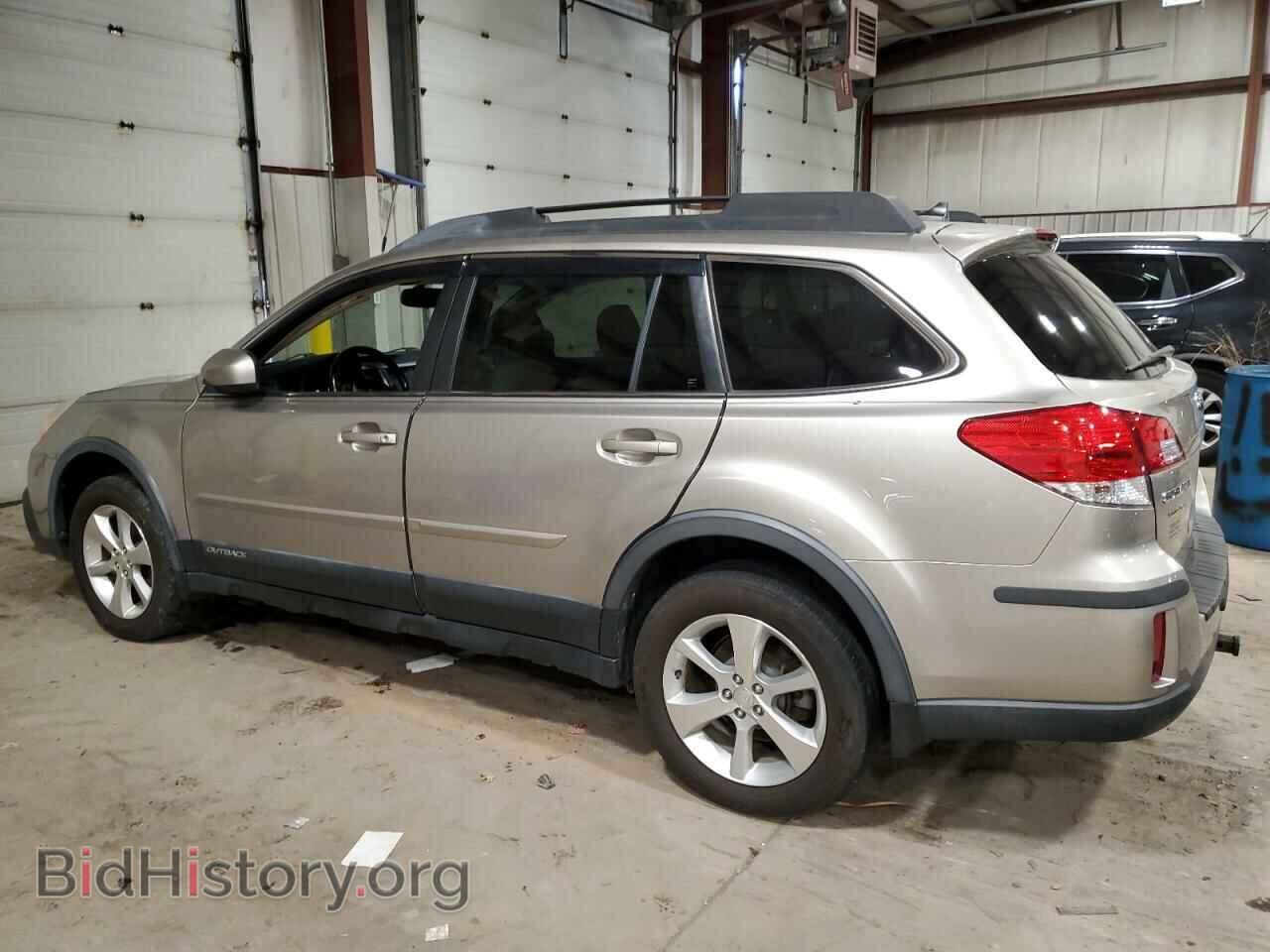 2014 SUBARU OUTBACK - VIN: 4S4BRBMC3E3308876 - Photo 2