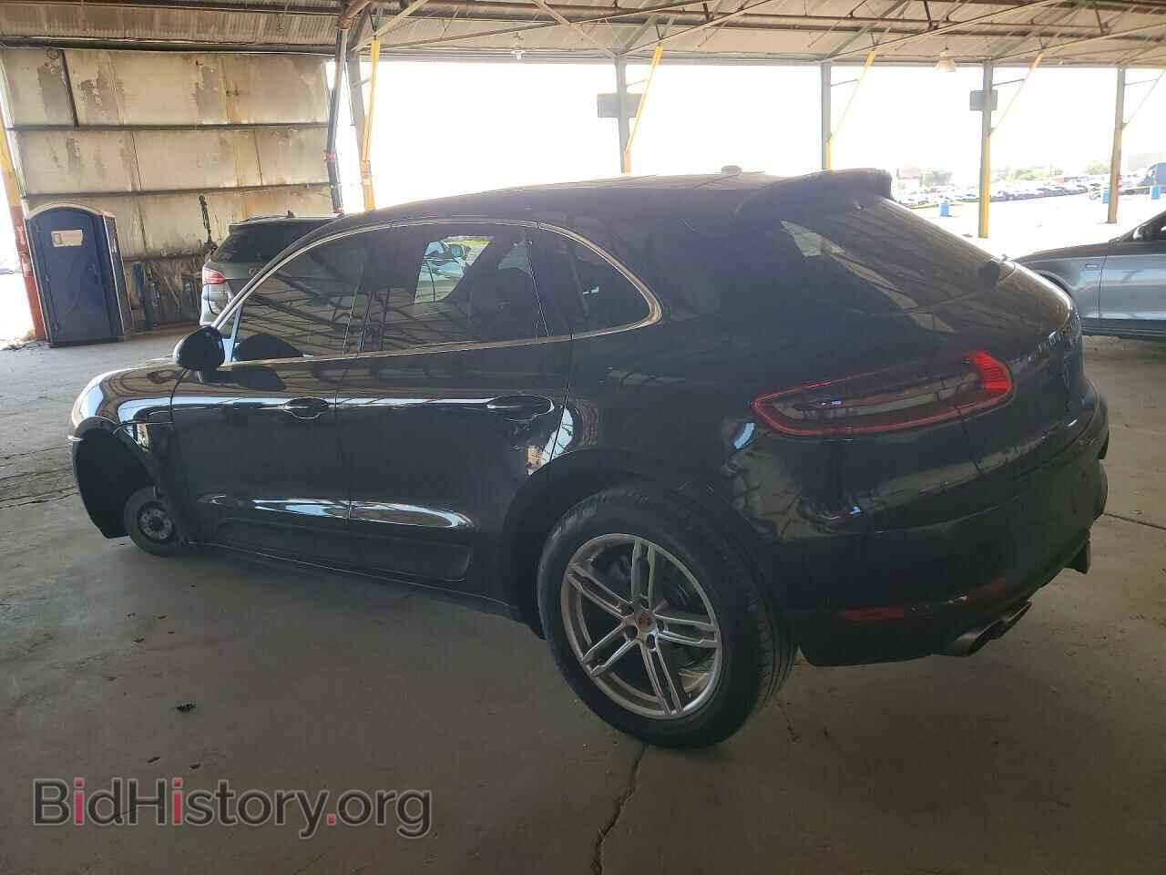 2018 PORSCHE MACAN - VIN: WP1AB2A58JLB38713 - Photo 2
