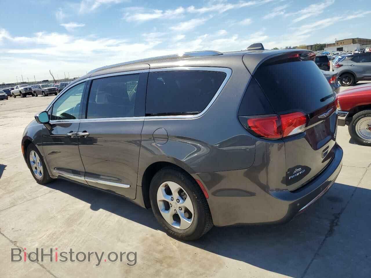 2017 CHRYSLER PACIFICA - VIN: 2C4RC1EG5HR622749 - Фото 2