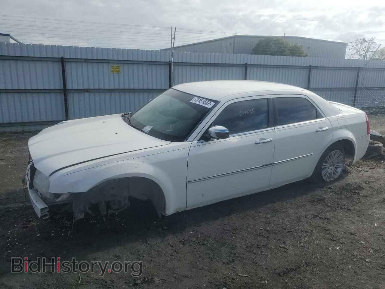 Photo 2C3CA4CD9AH191340 - CHRYSLER 300 2010