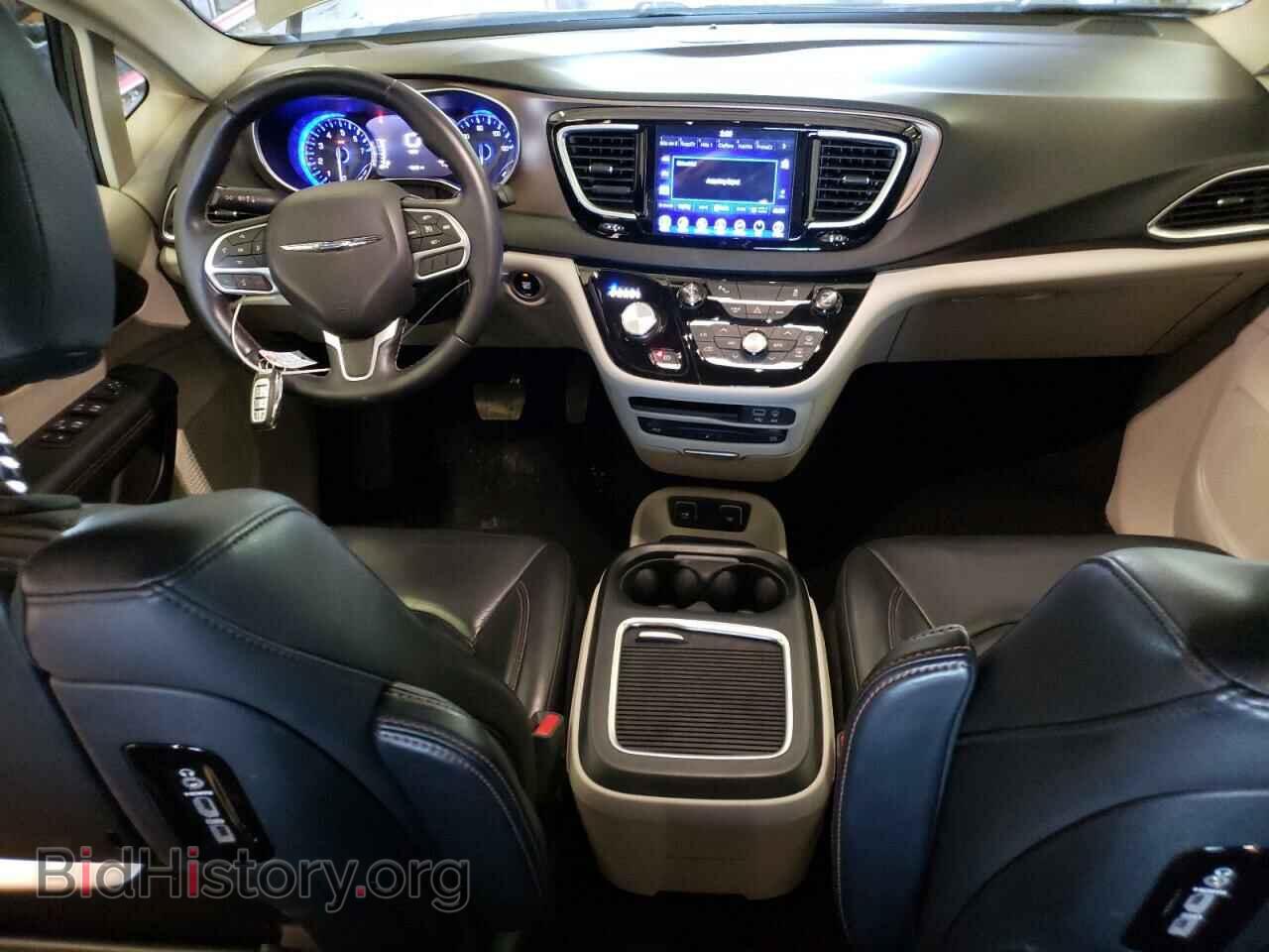2017 CHRYSLER PACIFICA - VIN: 2C4RC1EG1HR577129 - Photo 8