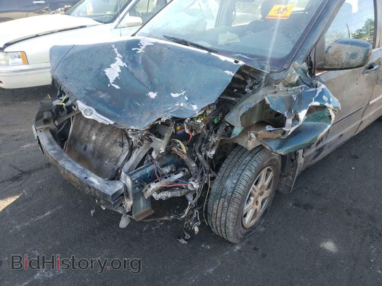 2009 CHRYSLER MINIVAN - VIN: 2A8HR54159R651242 - Фото 9