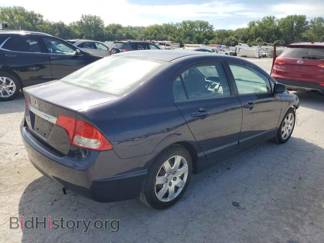 2010 HONDA CIVIC - VIN: 19XFA1F55AE046643 - Фото 3