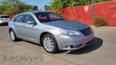 2013 Chrysler 200 Touring, серебристый — VIN 1C3CCBBB6DN684824, Copart