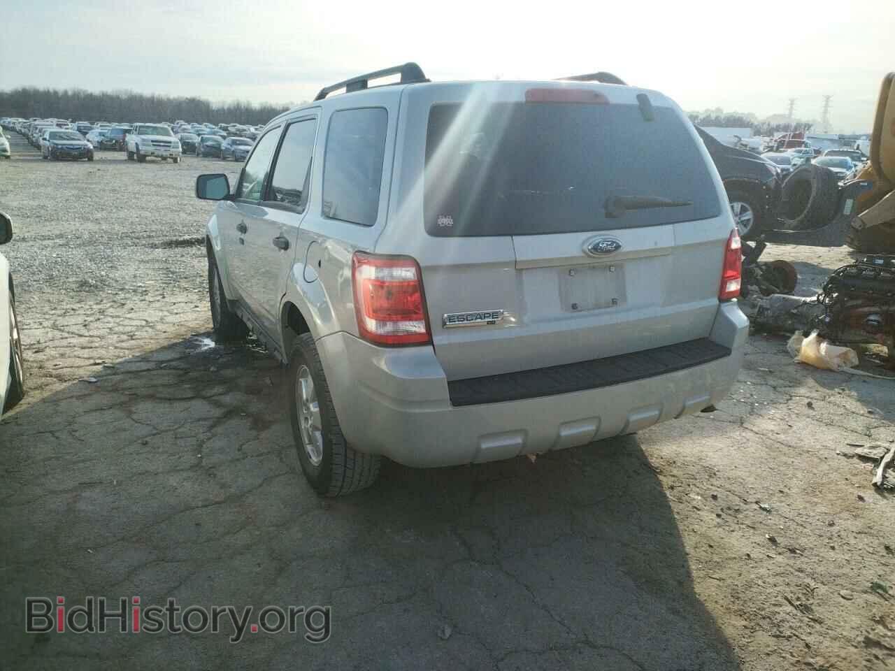 2009 FORD ESCAPE - VIN: 1FMCU03G59KC12948 - Фото 3