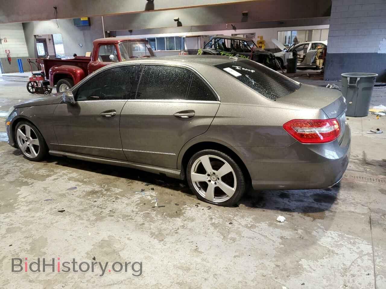 2010 MERCEDES-BENZ E-CLASS - VIN: WDDHF5GB0AA054258 - Фото 2