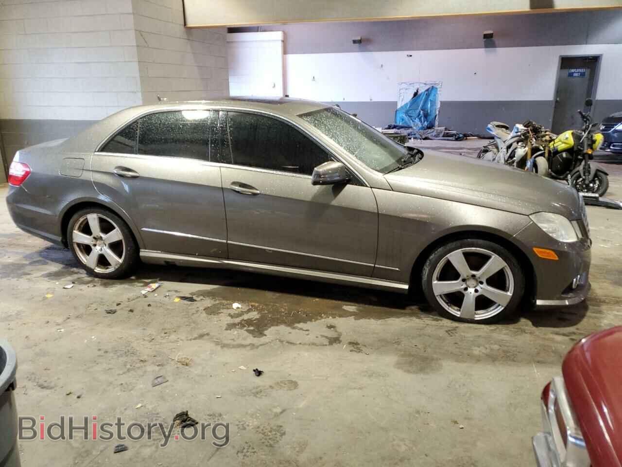 2010 MERCEDES-BENZ E-CLASS - VIN: WDDHF5GB0AA054258 - Фото 4