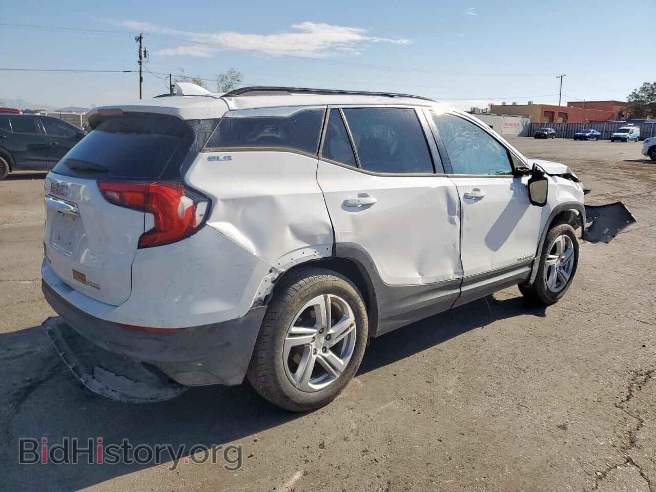 2018 GMC TERRAIN - VIN: 3GKALTEV2JL293460 - Фото 3