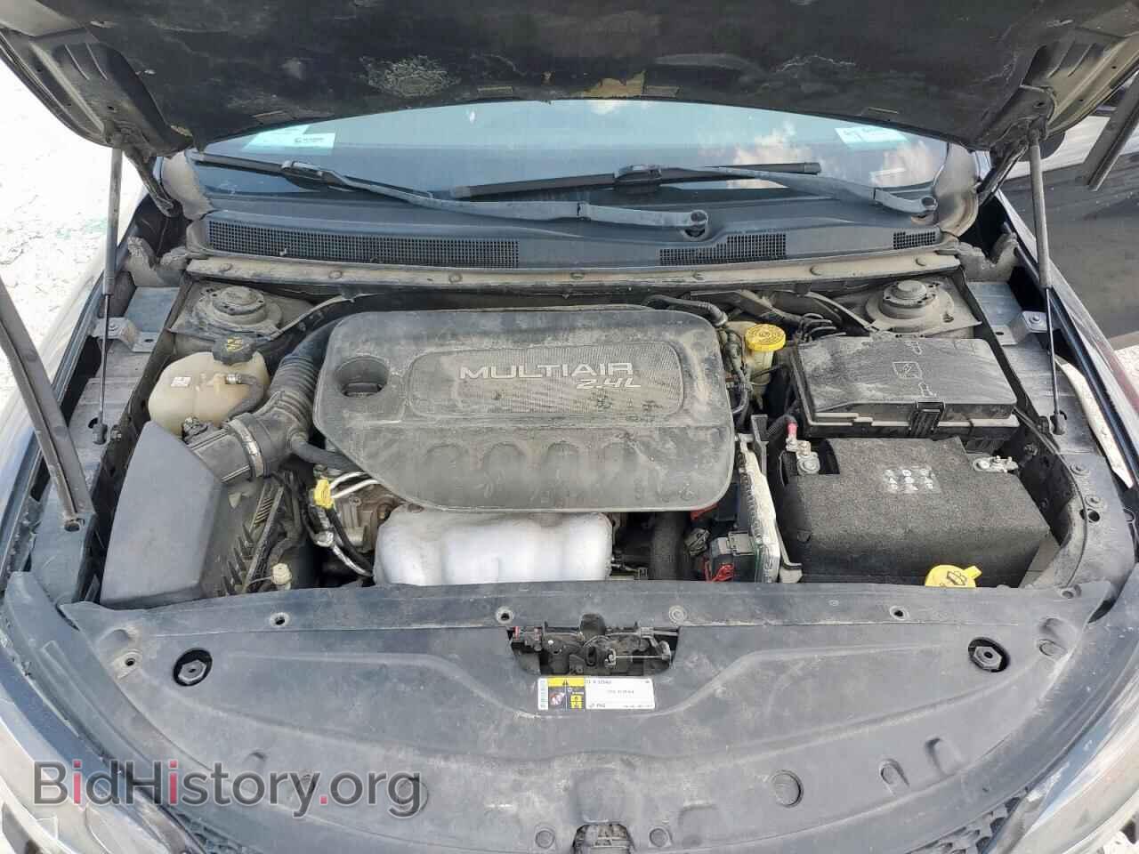 2015 CHRYSLER 200 - VIN: 1C3CCCBB1FN634745 - Фото 11